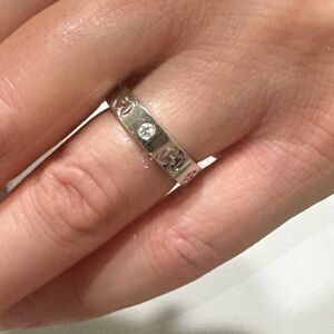 Gucci 5 Diamond Icon Band Ring, 18K White Gold Size 4.50